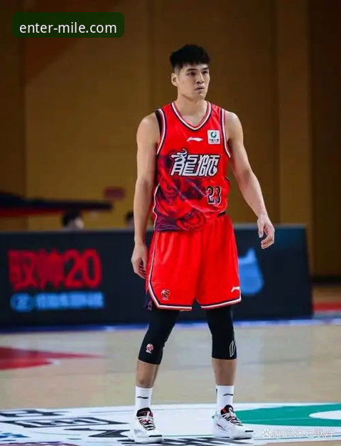 CBA回避条款深度解析：陈国豪对阵老东家北控的比赛规则与观赛指南